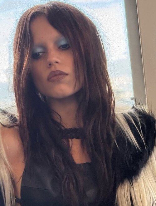 1000031028063107f4d2ea9983