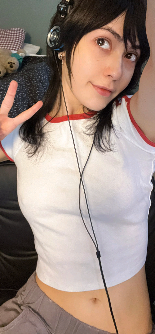 10000311099bbb2fff3b9d6853