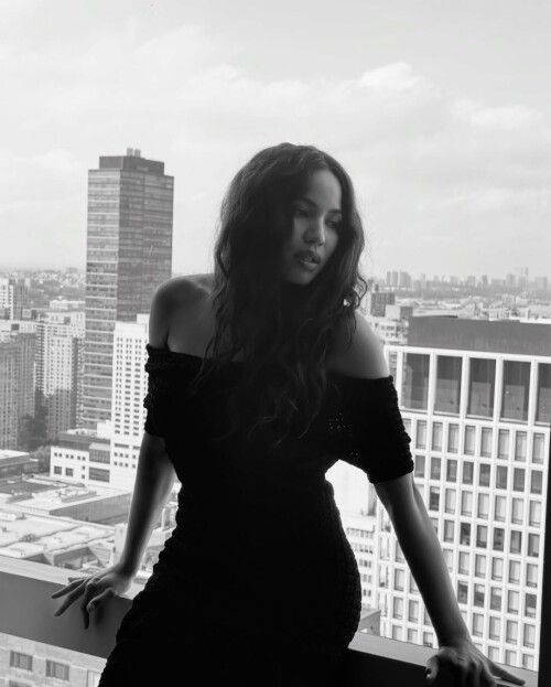 1000031452fe8e7605c826dd25