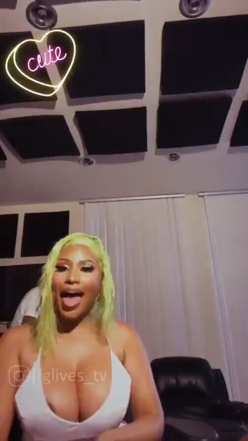 1000031554885f6e79ad36b3ba