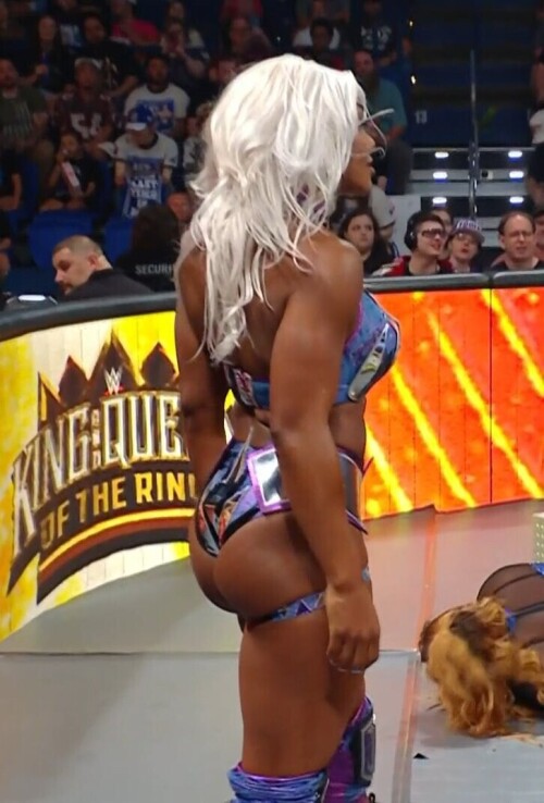 100003168390e9b6efb285927d