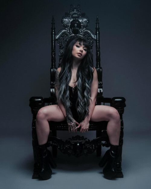 10000318954fa69e67b19c94f8