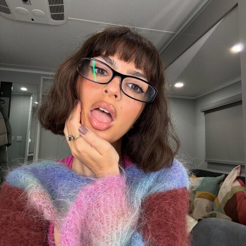 1000031947ddddb18d18df7ac2