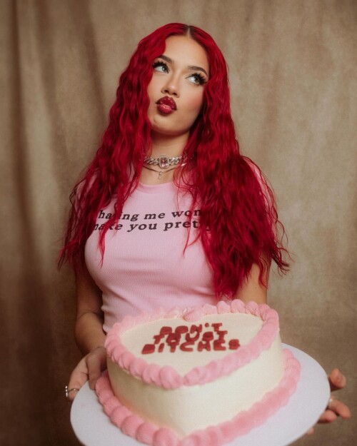 100003235150908d8d3a2855ac