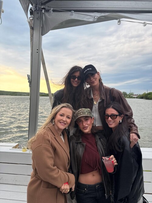 100003237429371ba16abe1061