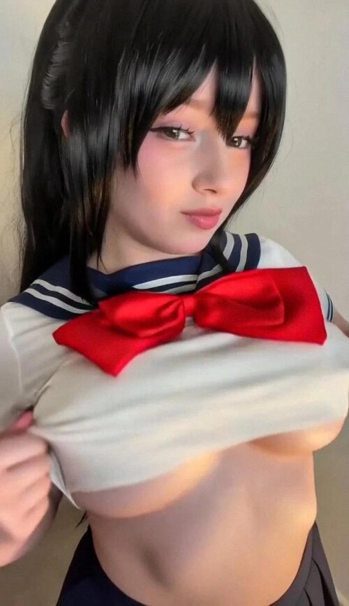 10000324127eaf3aef3277b561