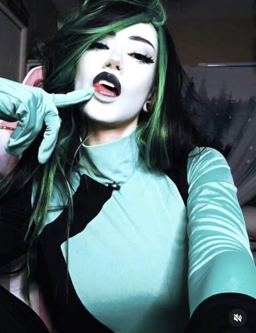 10000324530f2a4d25542b8c5a