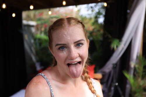 10000325844c9e7d74b19e977e