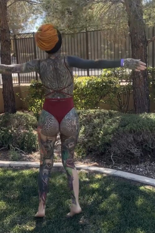 1000032779e3d5af9ae827eb4c