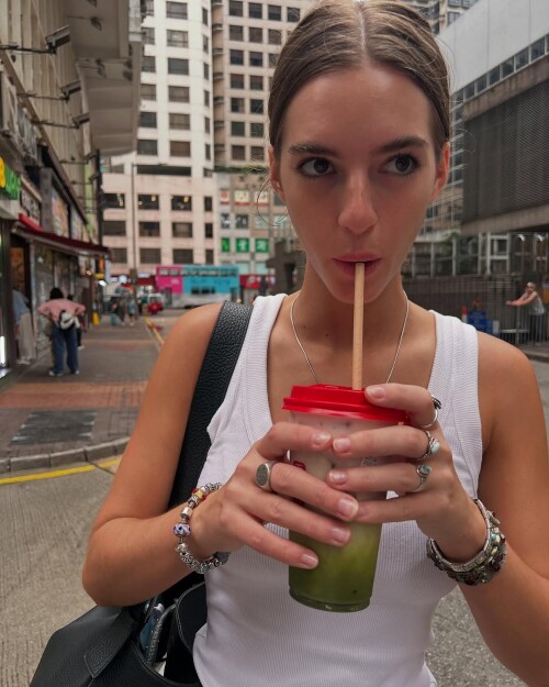 1000032782d3dda31a2b26bc2d