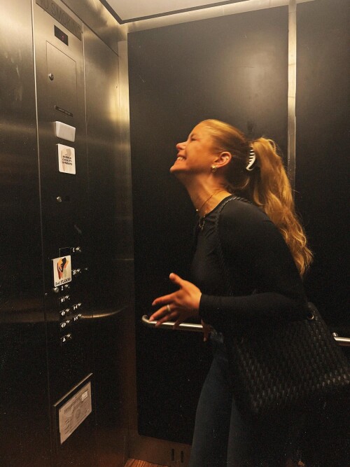 1000032822eb370fbaea1074e4