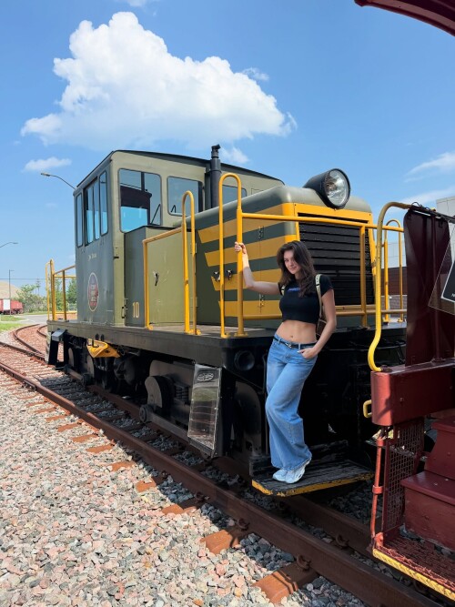 100003330494af7d0cc931d1b7