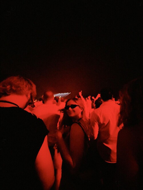 1000033381c5337ab383c4ea06