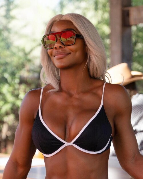 100003339167e69aeb2f6a3bf4