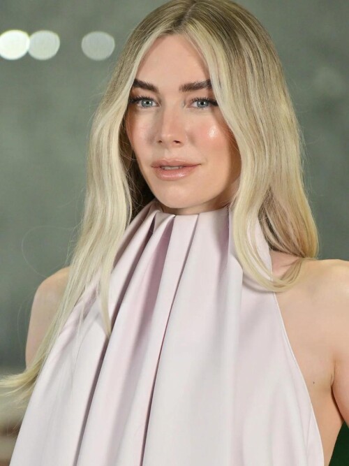 1000033664a3d4acbc53a2729d