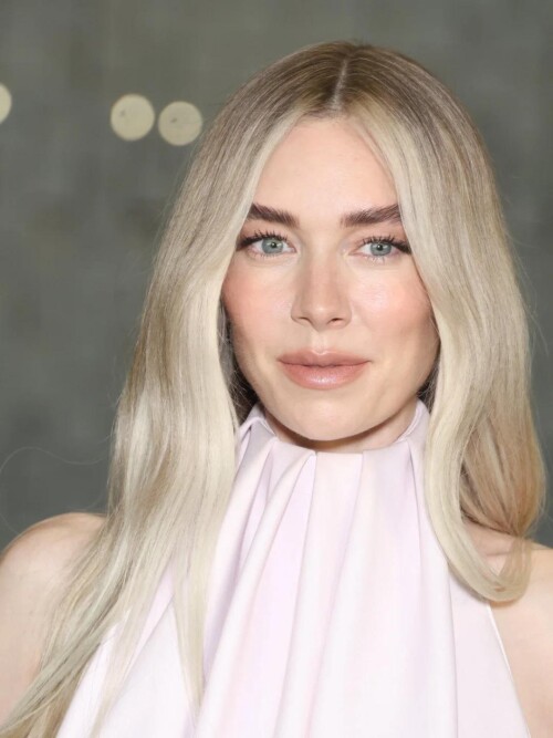 10000336680da87a11afc7aad2