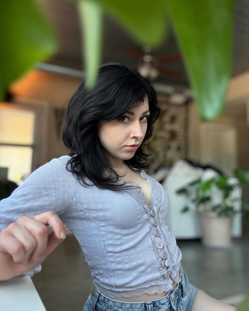 10000339453d1f8933ee2a0bc8