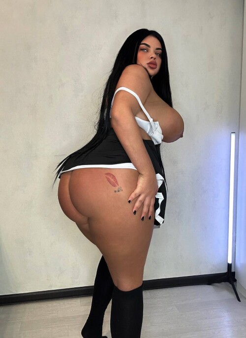 10000339568a2c0bbe8b28cbc7