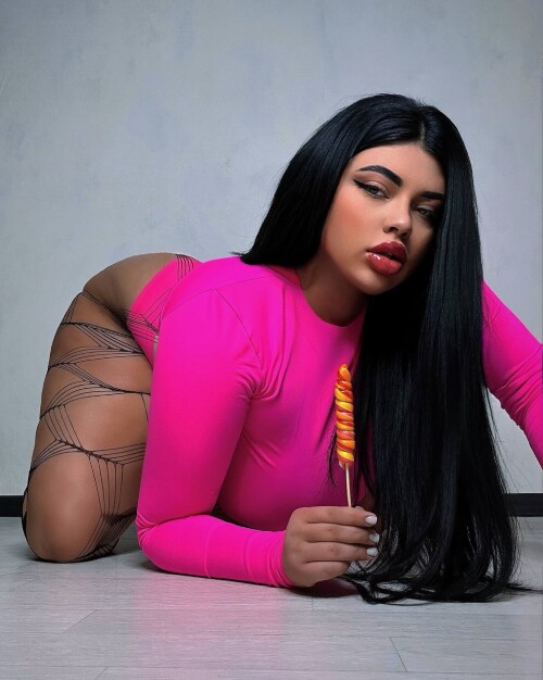 100003412255c43ad7746e9c3b