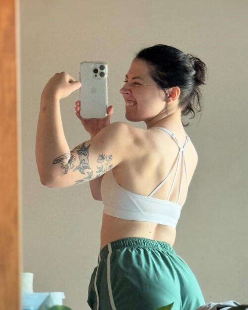 1000035164ea89bdefa3c1a7d5