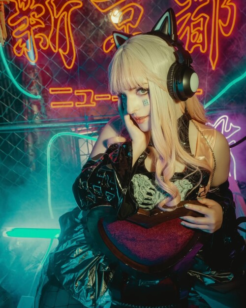 1000035421ee9c54b6e258d127