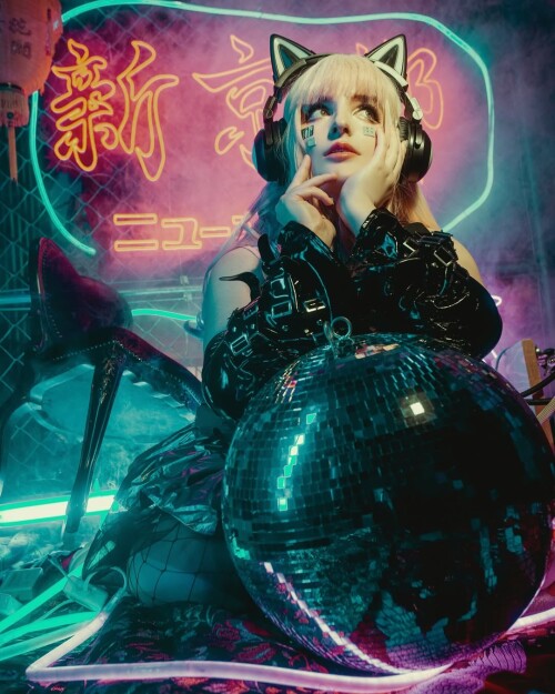 100003542740c085898f4efe6d