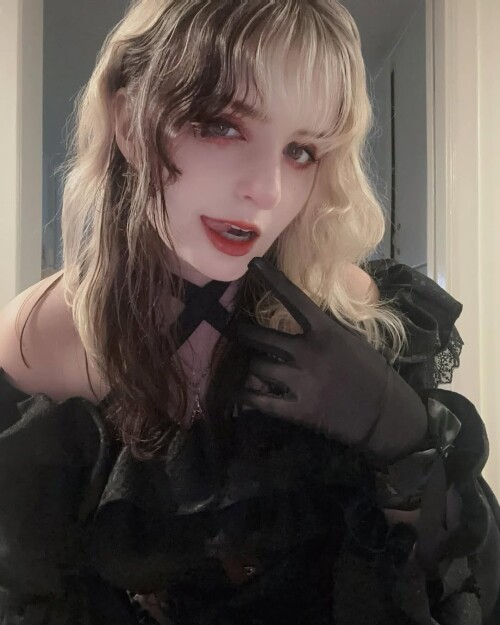 1000035432d5c6324677e6d78f