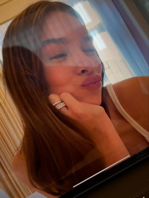 1000035439478e2af1026b3958