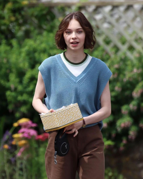 10000354437bd40111a2a73891