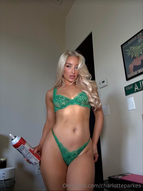 1000035493200cbcbbe138f9c9