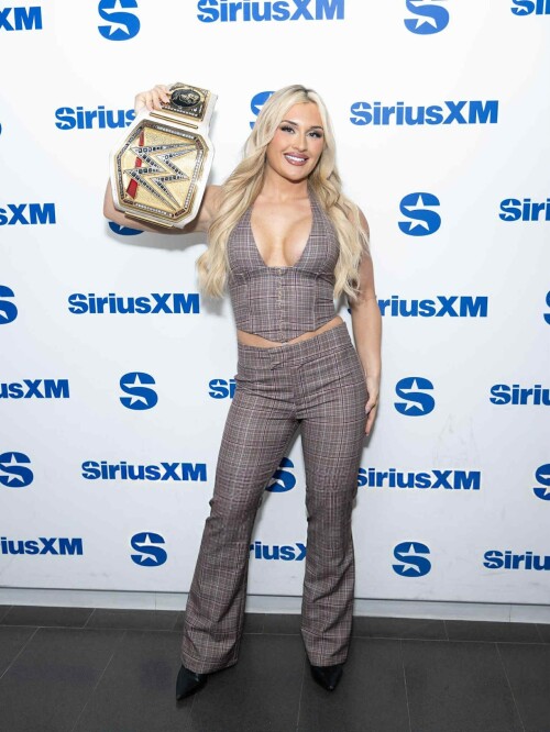 1000035924b415482245ad6889