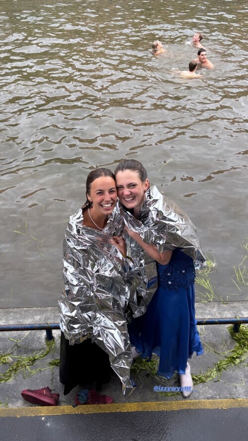 10000367553bb64ad451a71149