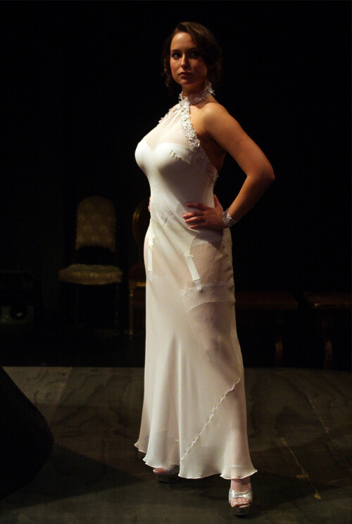 10000372987a693d5043433d16