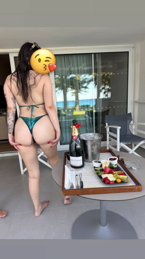 1000037329bdfc9e951159de18