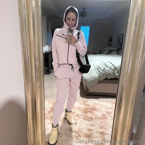 10000373781abcb7ba21051270