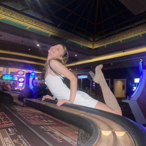 1000037925459070d3ff0a4d37