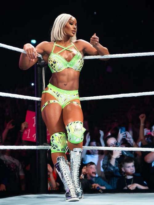 100003803692f5bfd564317886