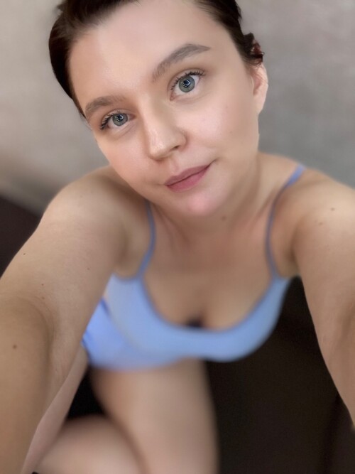 10000380936fd074f4d5d4075b