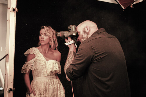 1000038136e840cbcd3d71e61a