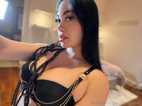 10000381984f3a02d3ec7bc14b