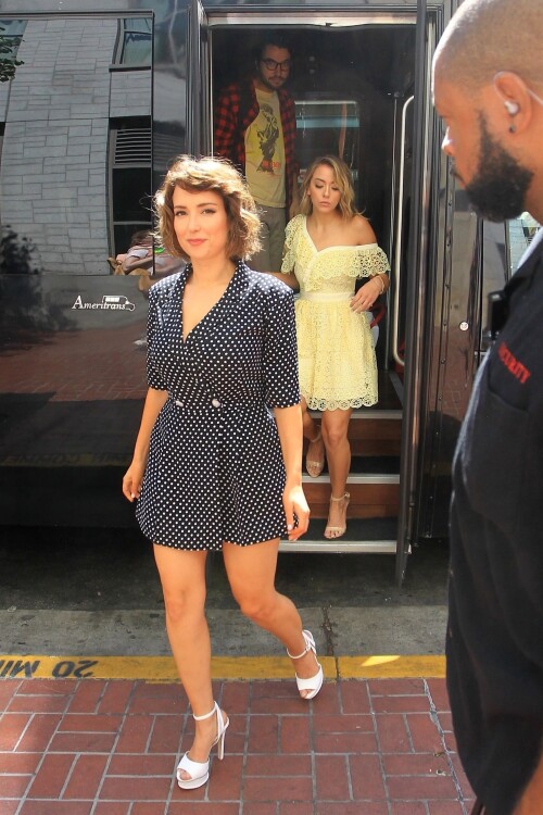 1000038373a0eae4d3c4ea3f24