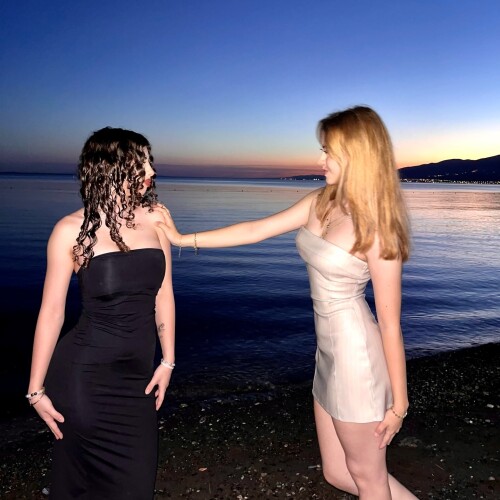 1000038391859b9c3f391fa586