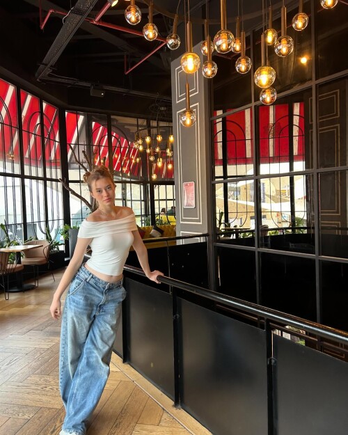 1000038396a6218a8f7216cb2b