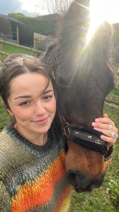 1000038584441077ac0d25c44f