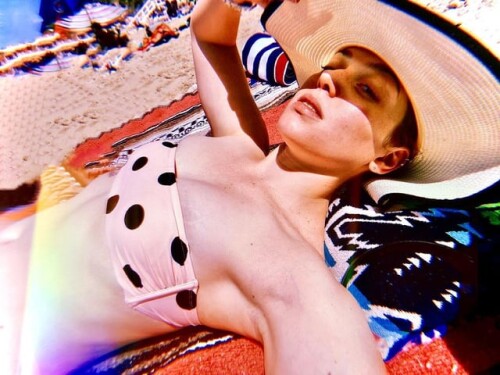 1000038818063e507e2d3cacfc