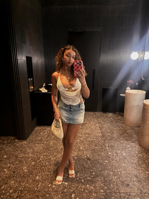 1000039013dd2d5336b71fac84