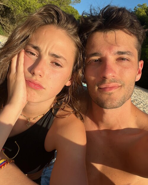 1000039045b7c0f9d56721d74f