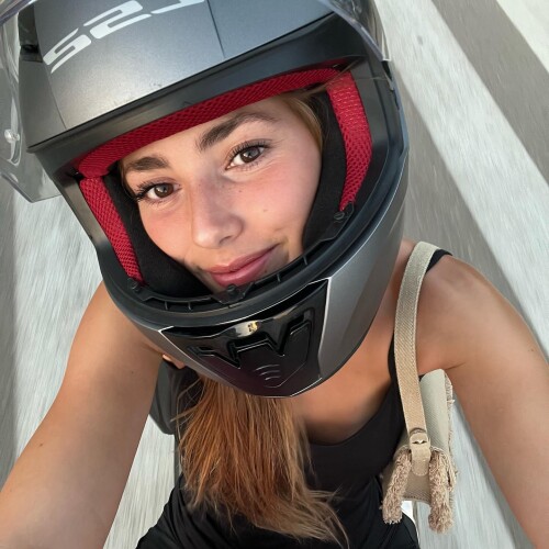 1000039053bdf08c10f790b408