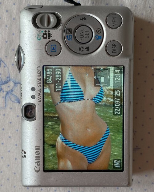 10000395892f6684d4b574bf69