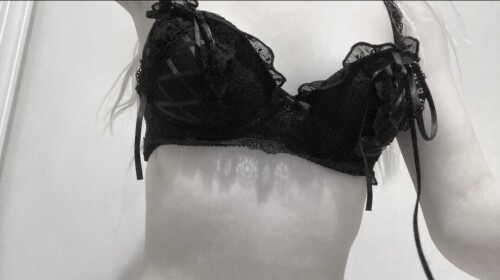 1000039608d8bc1402a697c8d5